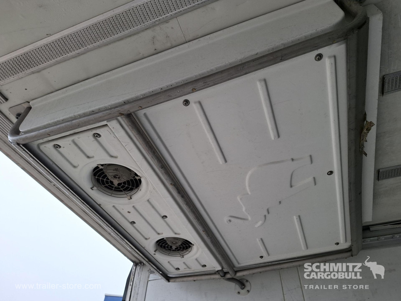 SCHMITZ Reefer Multitemp - 等温半拖车:图4 SCHMITZ Reefer Multitemp - 等温半拖车:图4
