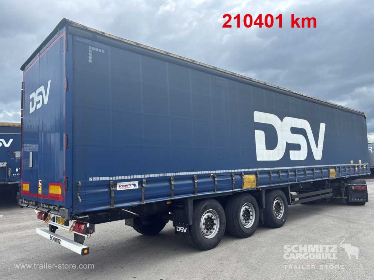 SCHMITZ Curtainsider Standard - 侧帘半拖车:图1 SCHMITZ Curtainsider Standard - 侧帘半拖车:图1