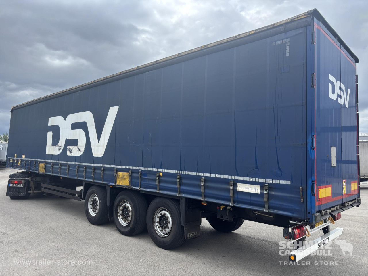 SCHMITZ Curtainsider Standard - 侧帘半拖车:图4 SCHMITZ Curtainsider Standard - 侧帘半拖车:图4