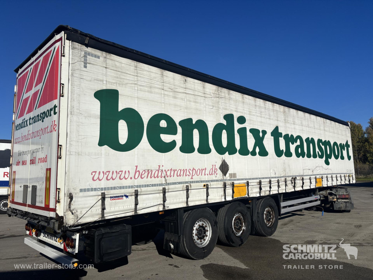 SCHMITZ Curtainsider Standard - 侧帘半拖车:图1 SCHMITZ Curtainsider Standard - 侧帘半拖车:图1