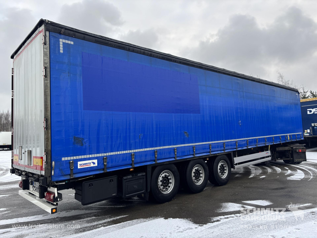 SCHMITZ Curtainsider Standard - 侧帘半拖车:图1 SCHMITZ Curtainsider Standard - 侧帘半拖车:图1
