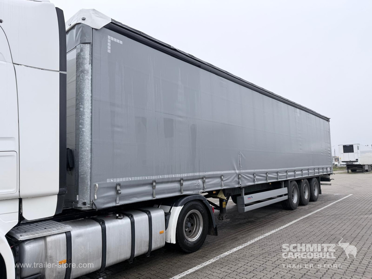 SCHMITZ Curtainsider Standard - 侧帘半拖车:图2 SCHMITZ Curtainsider Standard - 侧帘半拖车:图2
