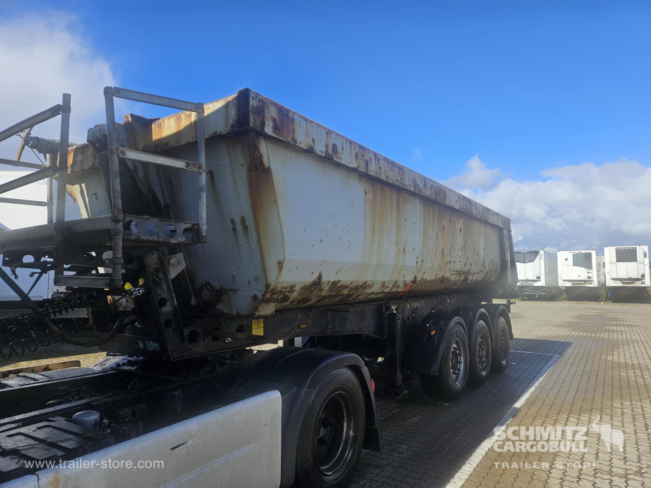 SCHMITZ Tipper Standard - 翻斗半拖车:图2 SCHMITZ Tipper Standard - 翻斗半拖车:图2