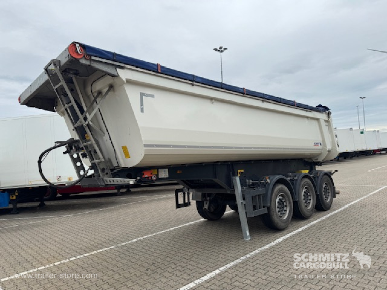 SCHMITZ Oplegger Kipper Standard 25m³ - 翻斗半拖车:图2 SCHMITZ Oplegger Kipper Standard 25m³ - 翻斗半拖车:图2