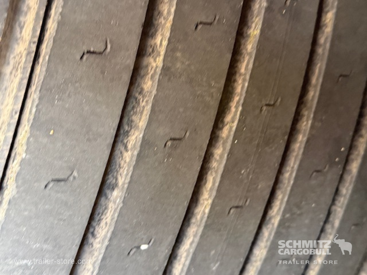 SCHMITZ Oplegger Schuifzeil Mega - 侧帘半拖车:图2 SCHMITZ Oplegger Schuifzeil Mega - 侧帘半拖车:图2