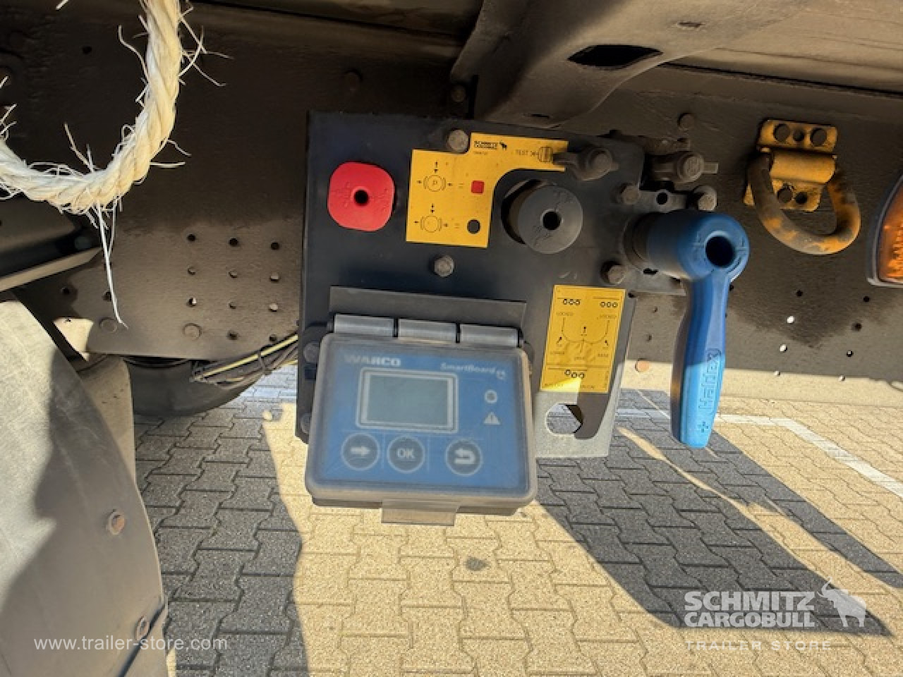 SCHMITZ Oplegger Schuifzeil Standard - 侧帘半拖车:图2 SCHMITZ Oplegger Schuifzeil Standard - 侧帘半拖车:图2