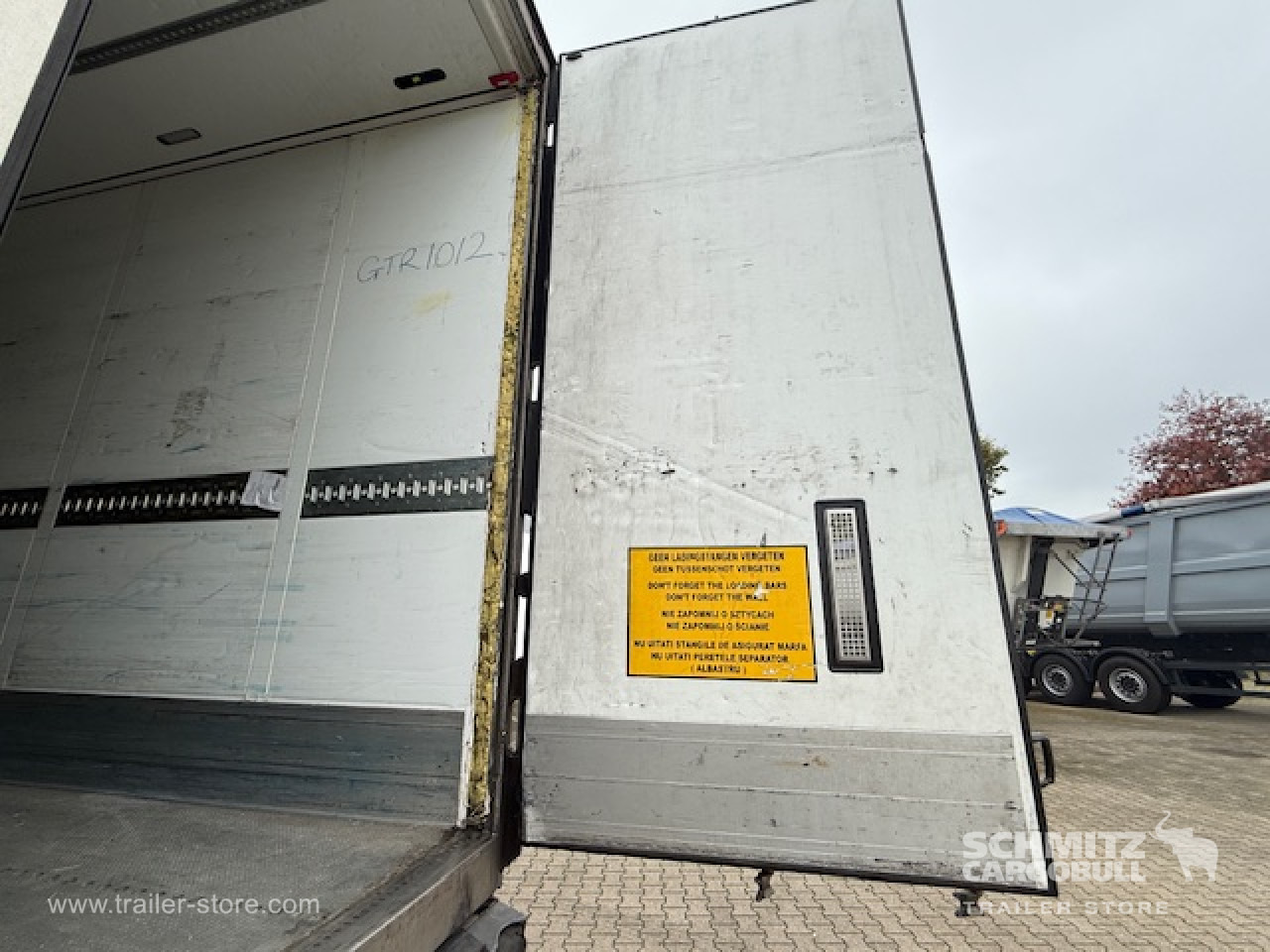 SCHMITZ Oplegger Vries Standard - 等温半拖车:图4 SCHMITZ Oplegger Vries Standard - 等温半拖车:图4