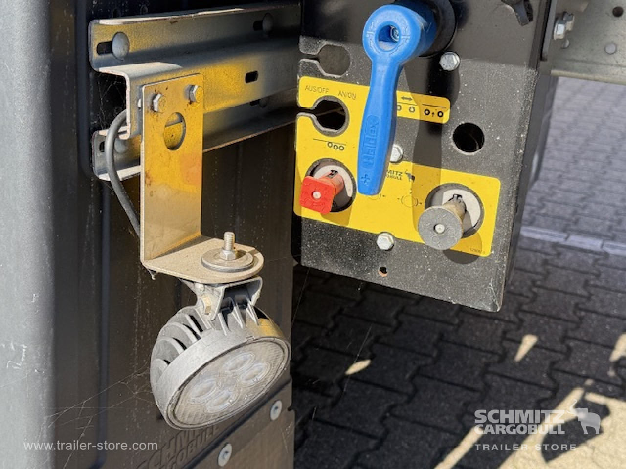 SCHMITZ Oplegger Vries Standard 租赁 SCHMITZ Oplegger Vries Standard:图6 SCHMITZ Oplegger Vries Standard 租赁 SCHMITZ Oplegger Vries Standard:图6