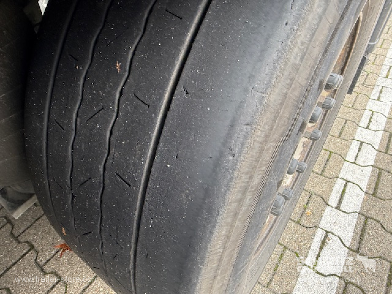 SCHMITZ Oplegger Vries Standard - 等温半拖车:图4 SCHMITZ Oplegger Vries Standard - 等温半拖车:图4