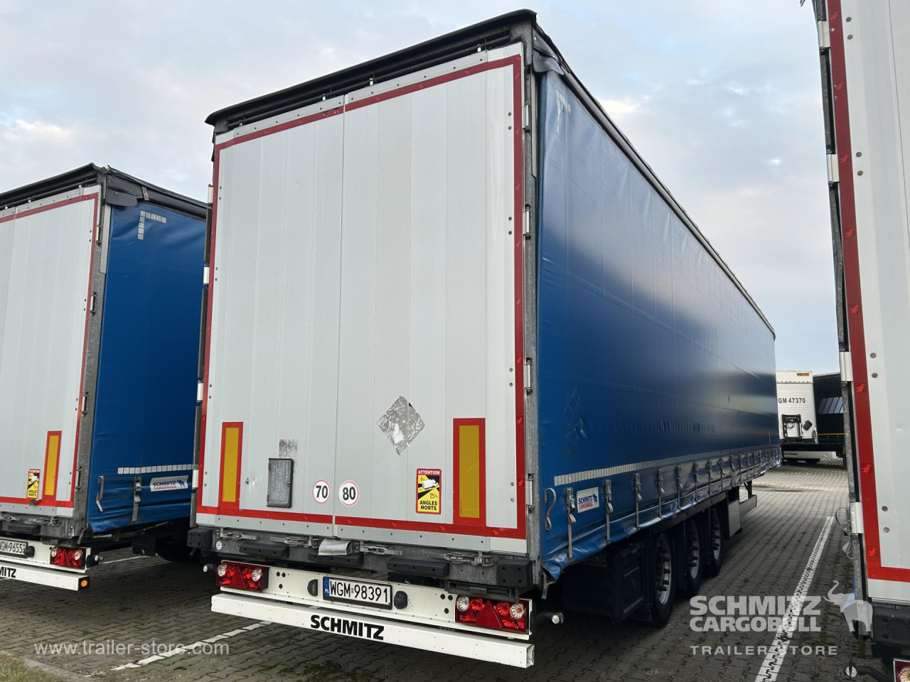 SCHMITZ Curtainsider Mega - 侧帘半拖车:图2 SCHMITZ Curtainsider Mega - 侧帘半拖车:图2