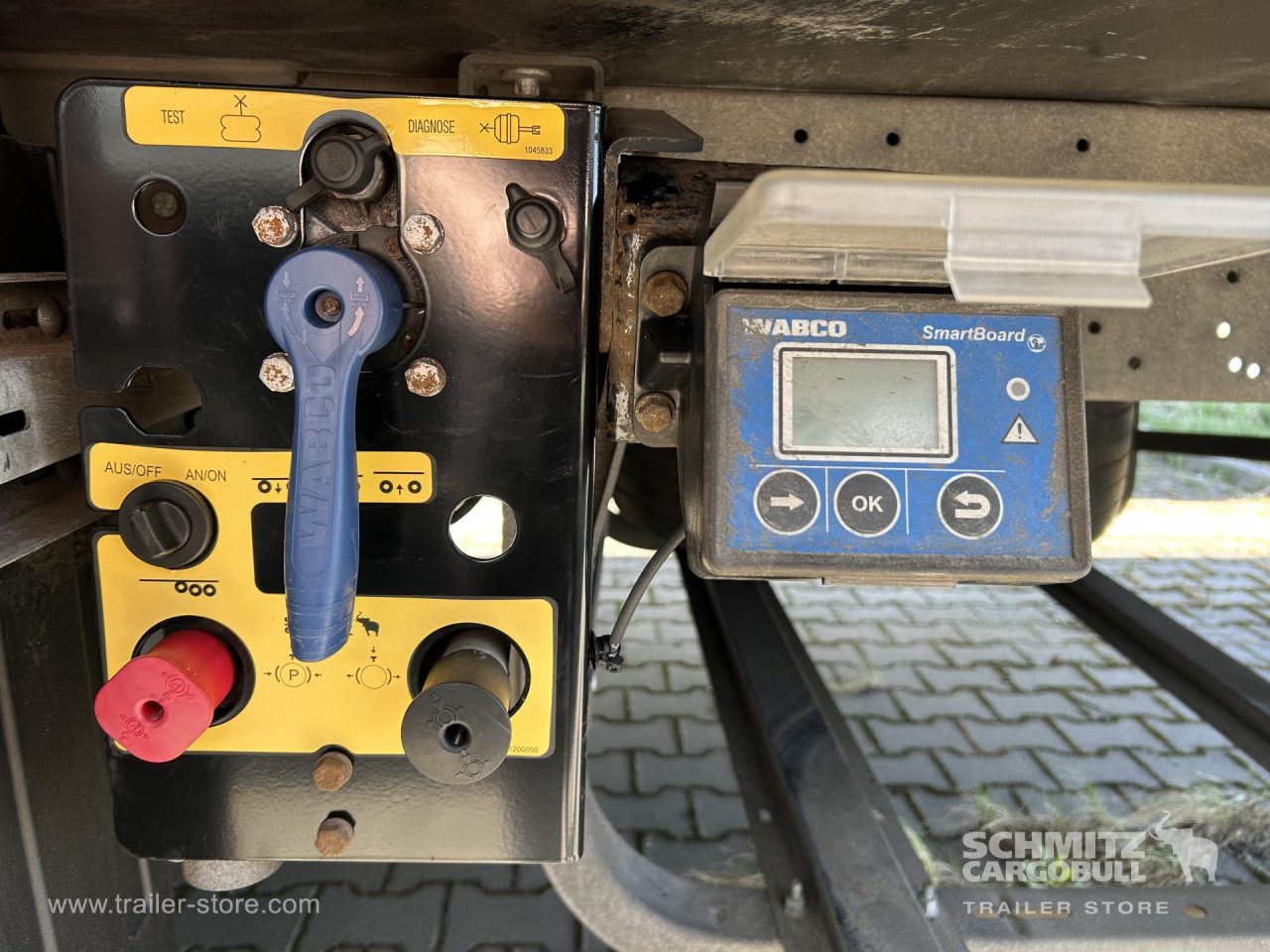 SCHMITZ Reefer Standard - 等温半拖车:图3 SCHMITZ Reefer Standard - 等温半拖车:图3