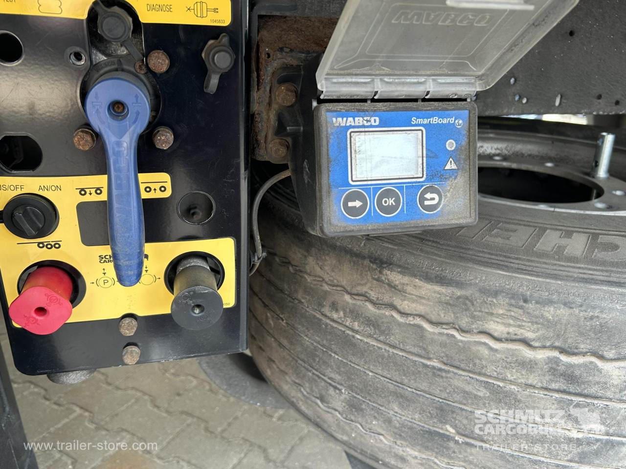 SCHMITZ Reefer Standard - 等温半拖车:图2 SCHMITZ Reefer Standard - 等温半拖车:图2
