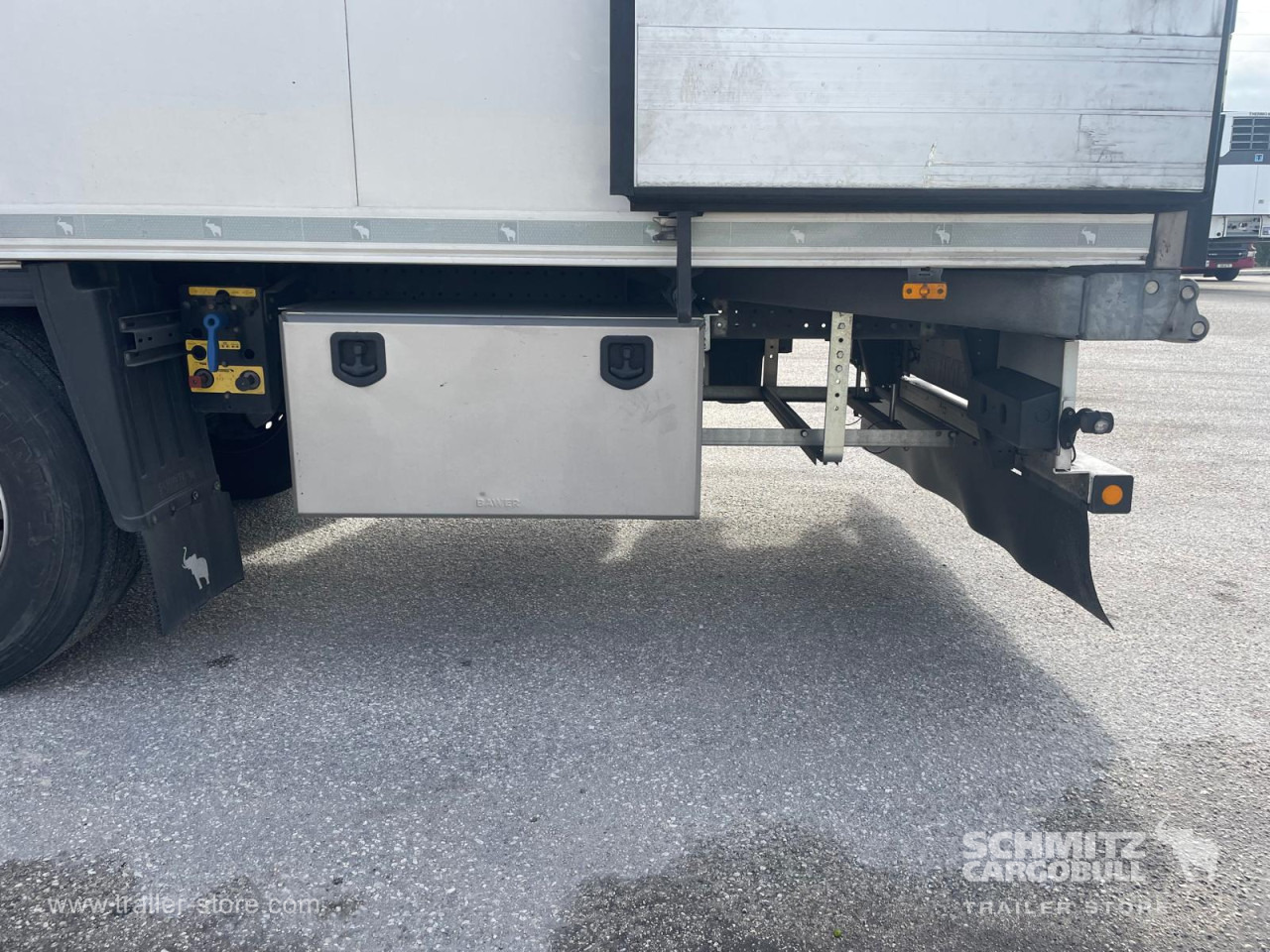 SCHMITZ Reefer Standard - 等温半拖车:图3 SCHMITZ Reefer Standard - 等温半拖车:图3