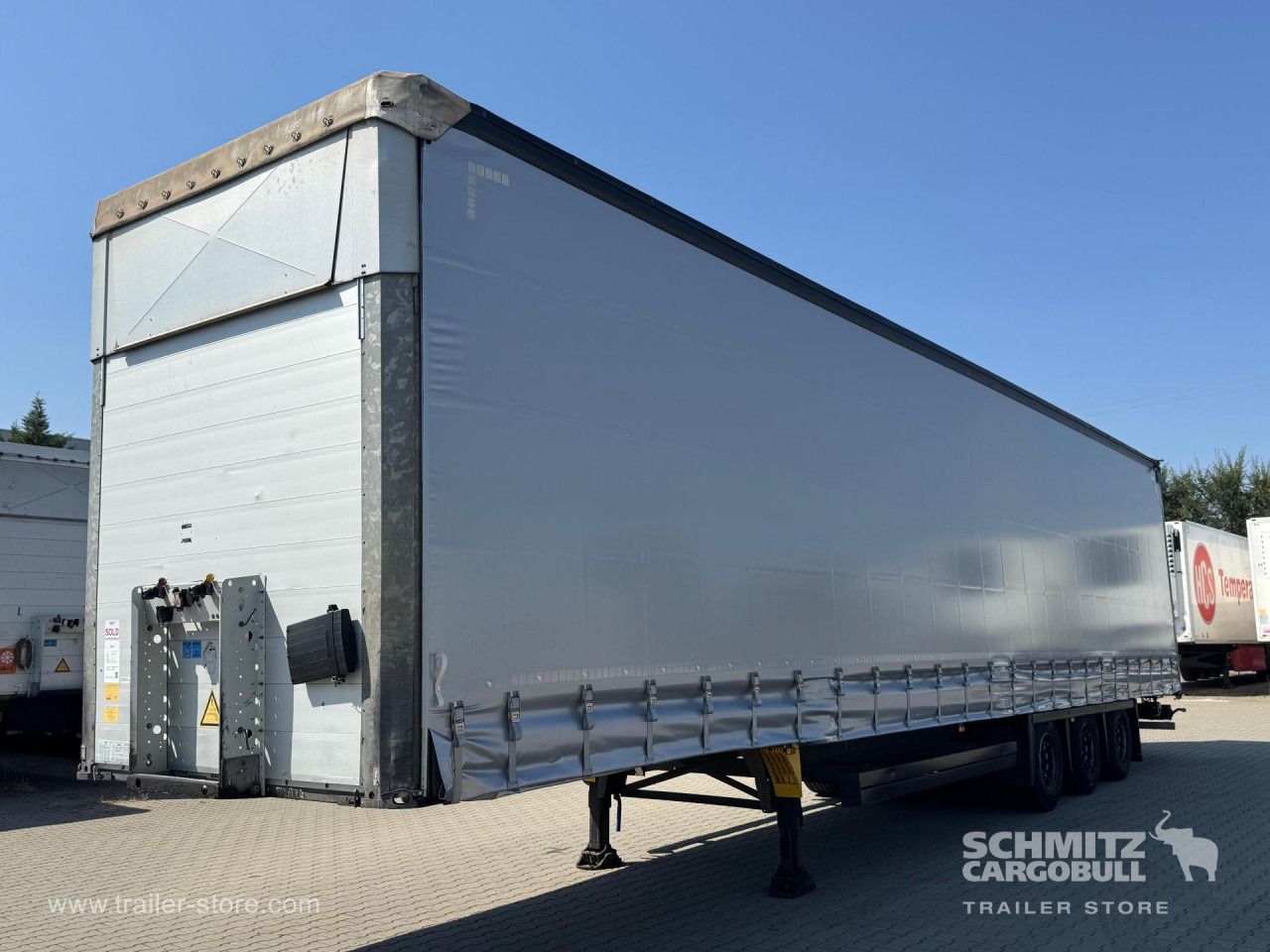 SCHMITZ Curtainsider Mega - 侧帘半拖车:图4 SCHMITZ Curtainsider Mega - 侧帘半拖车:图4