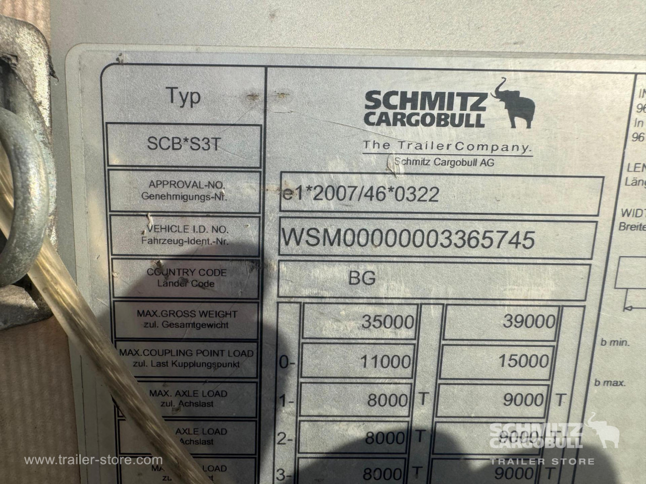 SCHMITZ Curtainsider Standard - 侧帘半拖车:图2 SCHMITZ Curtainsider Standard - 侧帘半拖车:图2