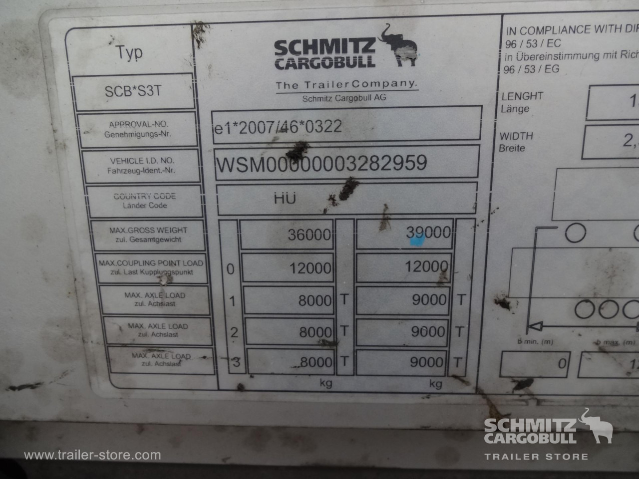 SCHMITZ Curtainsider Varios - 侧帘半拖车:图2 SCHMITZ Curtainsider Varios - 侧帘半拖车:图2