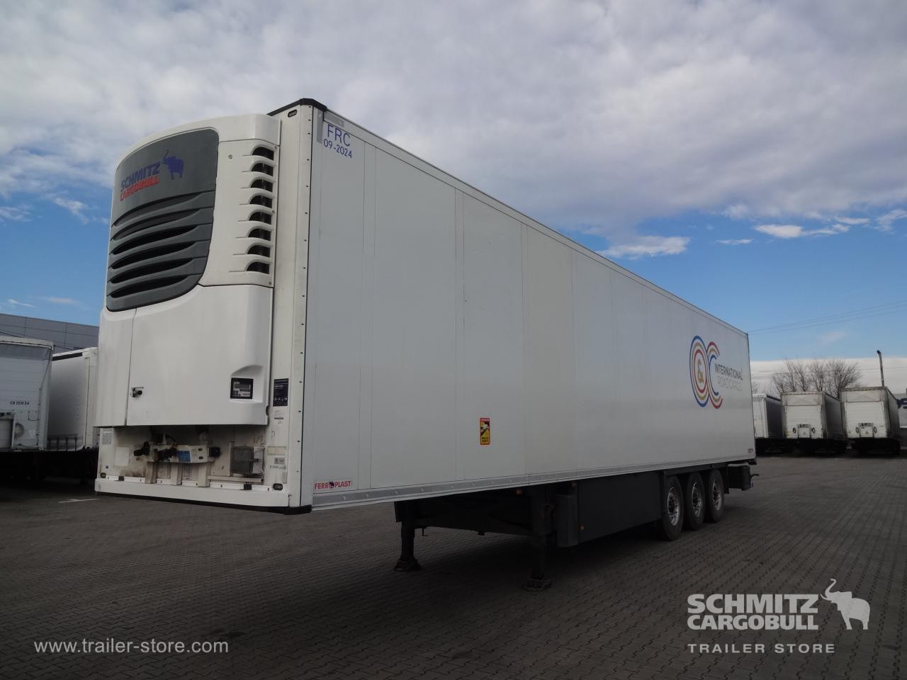 SCHMITZ Reefer Standard Double deck - 等温半拖车:图1 SCHMITZ Reefer Standard Double deck - 等温半拖车:图1