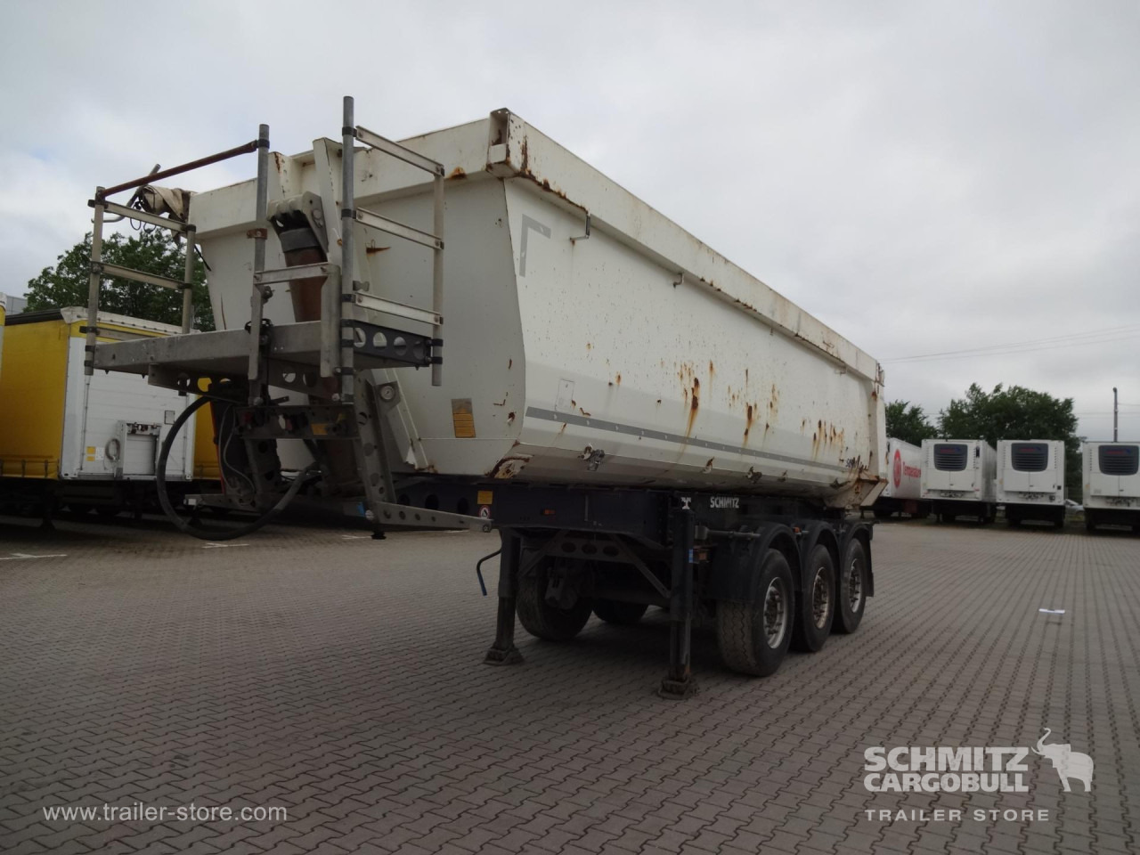 SCHMITZ Tipper Steel half pipe body 28m³ - 翻斗半拖车:图5 SCHMITZ Tipper Steel half pipe body 28m³ - 翻斗半拖车:图5