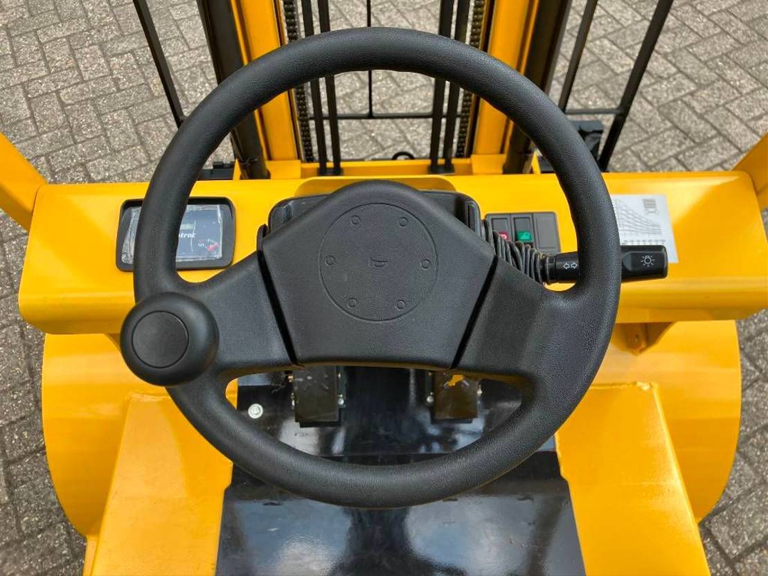 Eurotrac AGRI 12 - 叉车:图4 Eurotrac AGRI 12 - 叉车:图4
