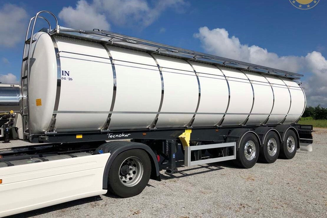 Bata CISTERNA LIGHT NUOVA - 液罐半拖车:图1 Bata CISTERNA LIGHT NUOVA - 液罐半拖车:图1