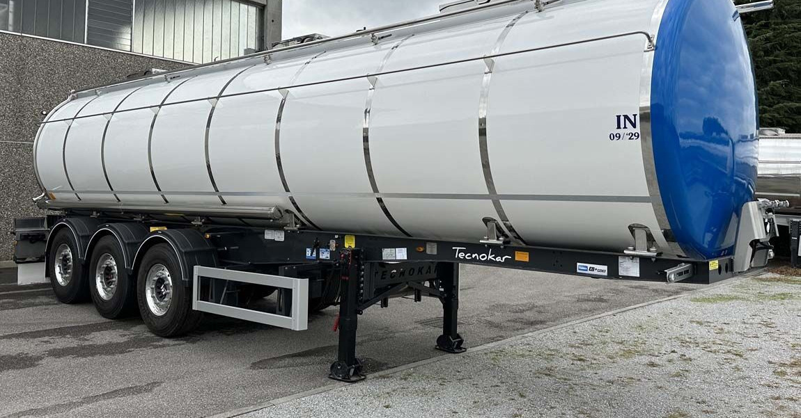 Bata CISTERNA SUPER LIGHT NUOVA - 液罐半拖车:图5 Bata CISTERNA SUPER LIGHT NUOVA - 液罐半拖车:图5