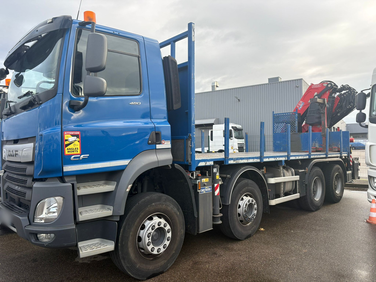 DAF CF 480 8x4 E6 / Fassi F315A.2.26 crane / flatbedCF 480 8x4 E6 / Fassi F315A.2.26 crane / flatbed - 起重车:图3 DAF CF 480 8x4 E6 / Fassi F315A.2.26 crane / flatbedCF 480 8x4 E6 / Fassi F315A.2.26 crane / flatbed - 起重车:图3
