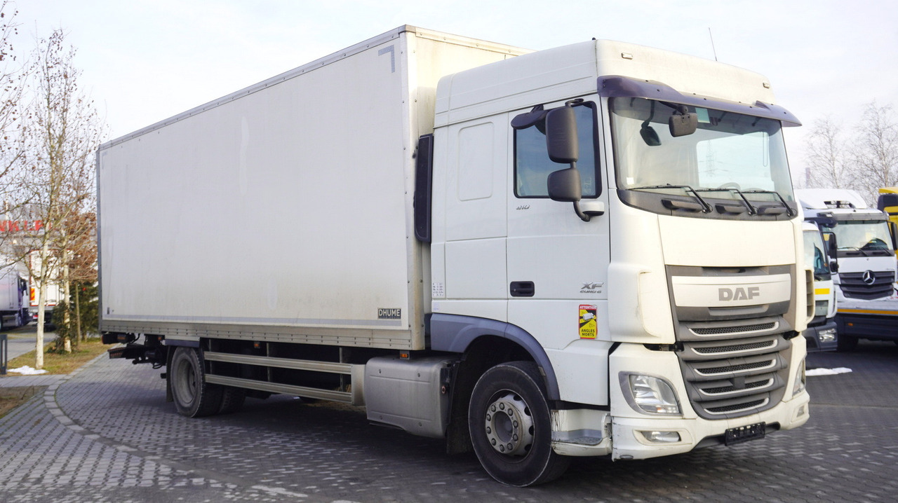 DAF XF 410 EURO 6 /410 HP / 20 EPAL / Dhollandia lift 1500 kg - 厢式卡车:图1 DAF XF 410 EURO 6 /410 HP / 20 EPAL / Dhollandia lift 1500 kg - 厢式卡车:图1