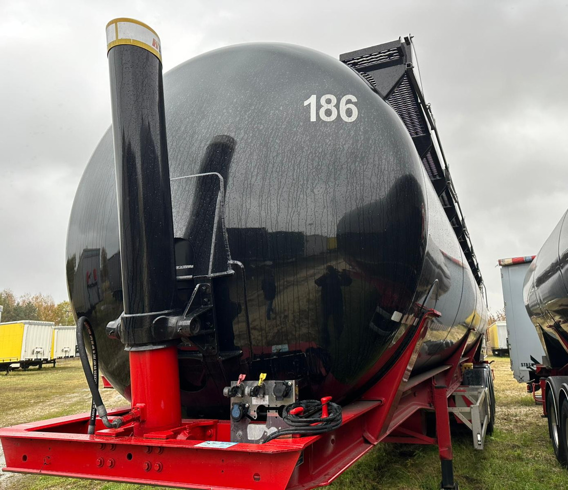 FELDBINDER 334C 15 A-1-1-40 Silo tank / 66 m3 / 2022 / 20 units - 筒仓拖车:图4 FELDBINDER 334C 15 A-1-1-40 Silo tank / 66 m3 / 2022 / 20 units - 筒仓拖车:图4