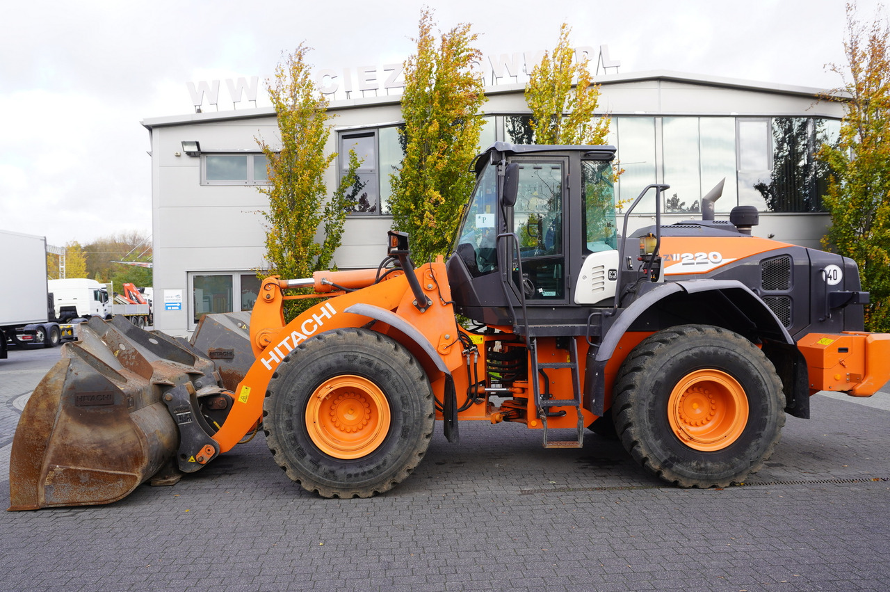 HITACHI ZW220 articulated loader / 2 buckets - 轮式装载机:图3 HITACHI ZW220 articulated loader / 2 buckets - 轮式装载机:图3