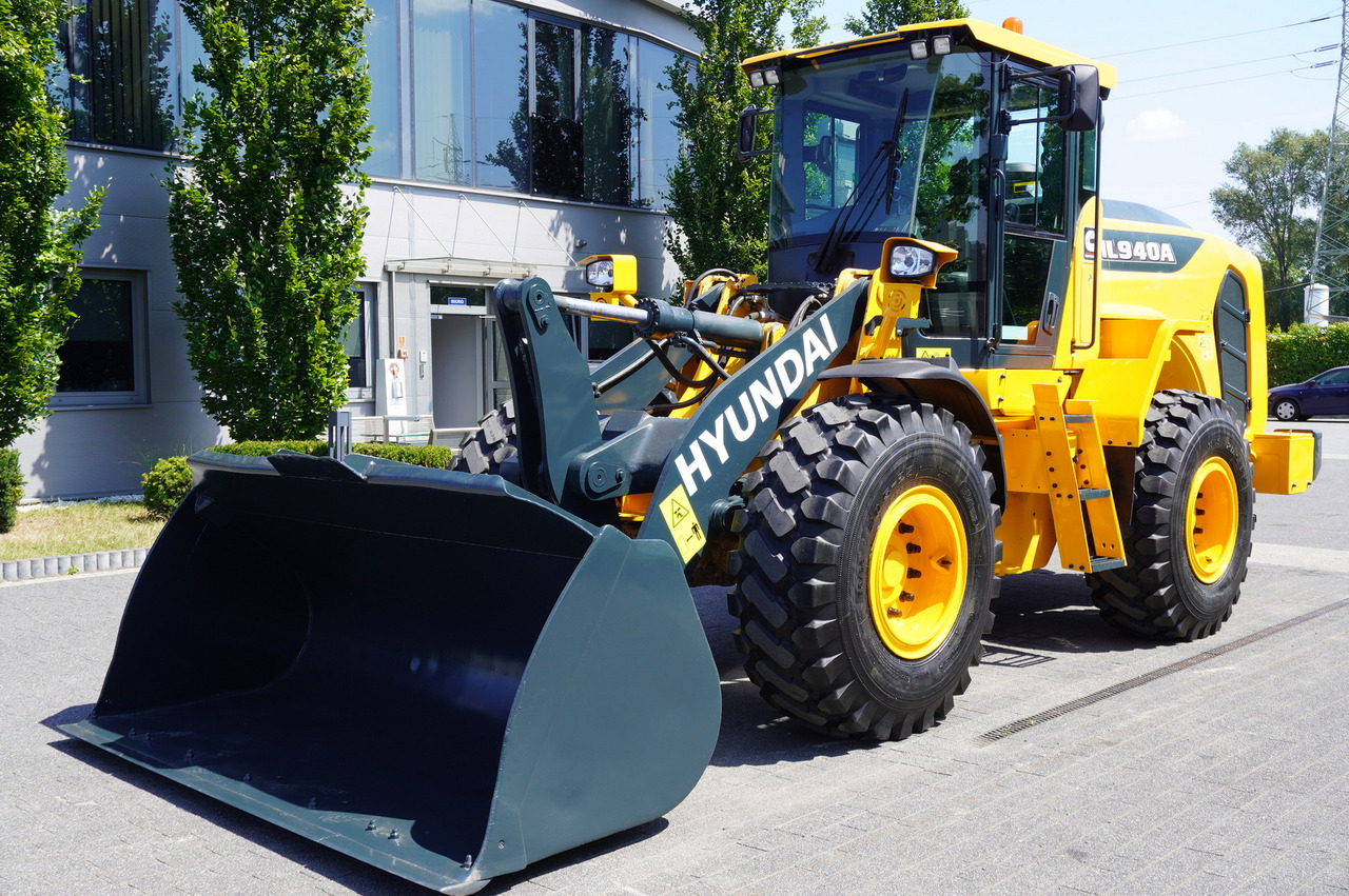 HYUNDAI HL940A articulated loader / year 2021 / weight 13.5t year of production 2021 - 轮式装载机:图4 HYUNDAI HL940A articulated loader / year 2021 / weight 13.5t year of production 2021 - 轮式装载机:图4