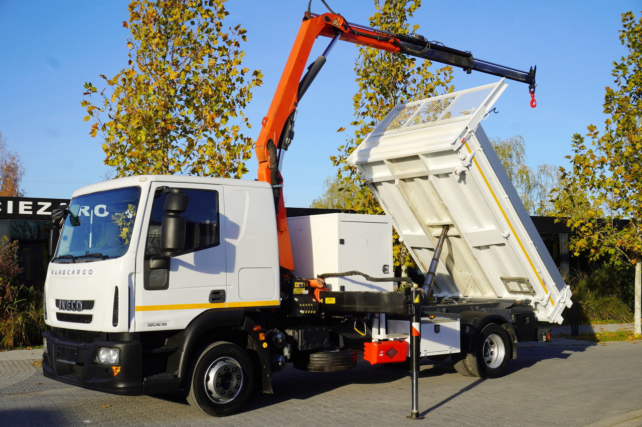 IVECO Eurocargo 120E18 Crane Palfinger / 3-way tipper / sleeper cab - 栏板式/ 平板卡车, 起重车:图1 IVECO Eurocargo 120E18 Crane Palfinger / 3-way tipper / sleeper cab - 栏板式/ 平板卡车, 起重车:图1