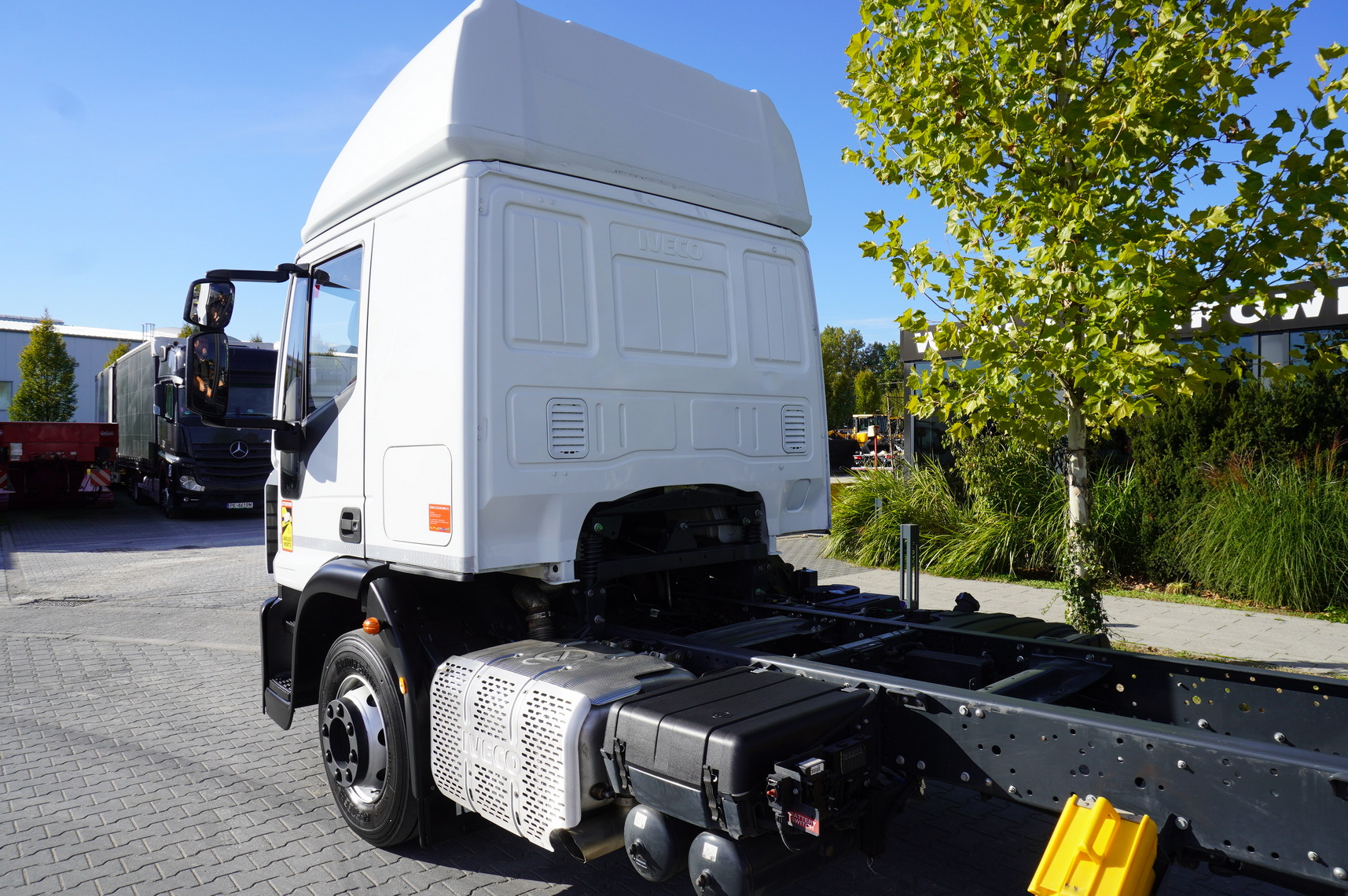 驾驶室底盘卡车 IVECO Eurocargo 140e19 4×2 E6 Glob / ADR / frame 8,1m：图8