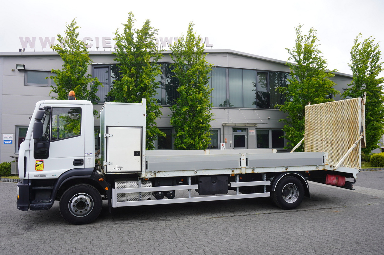 栏板式/ 平板卡车 IVECO Eurocargo 150 E25 / 90 tho. km !!! / Tow truck:图11 栏板式/ 平板卡车 IVECO Eurocargo 150 E25 / 90 tho. km !!! / Tow truck:图11