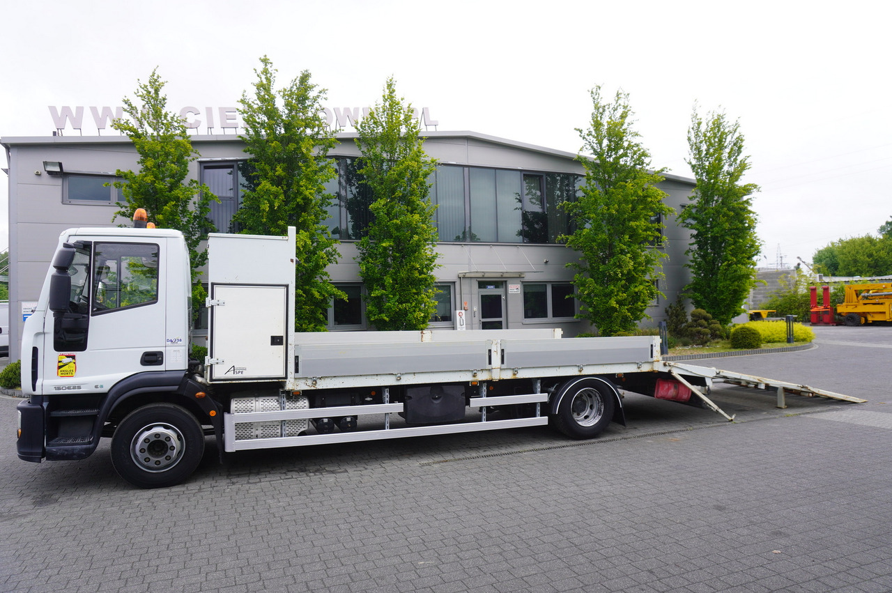 栏板式/ 平板卡车 IVECO Eurocargo 150 E25 / 90 tho. km !!! / Tow truck:图12 栏板式/ 平板卡车 IVECO Eurocargo 150 E25 / 90 tho. km !!! / Tow truck:图12