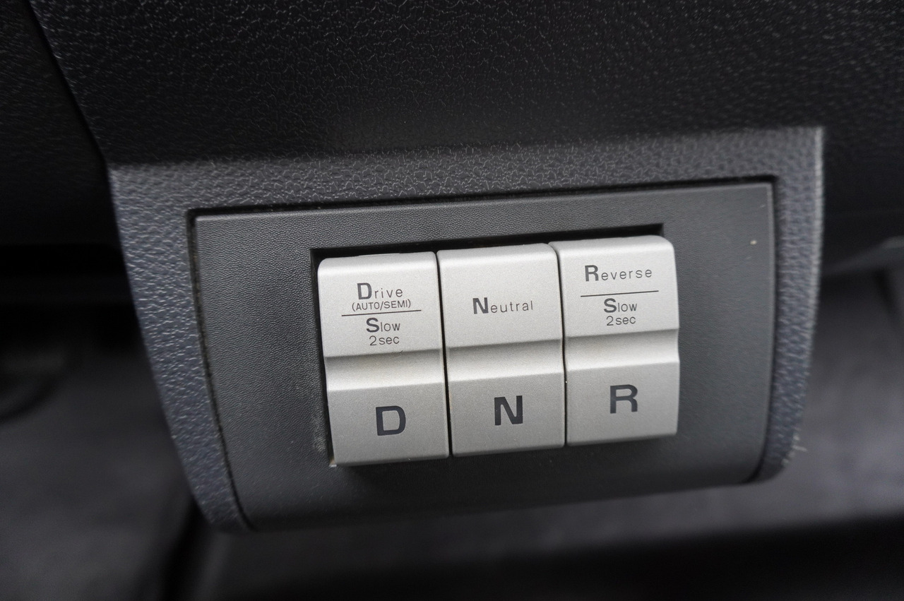 栏板式/ 平板卡车 IVECO Eurocargo 150 E25 / 90 tho. km !!! / Tow truck:图23 栏板式/ 平板卡车 IVECO Eurocargo 150 E25 / 90 tho. km !!! / Tow truck:图23