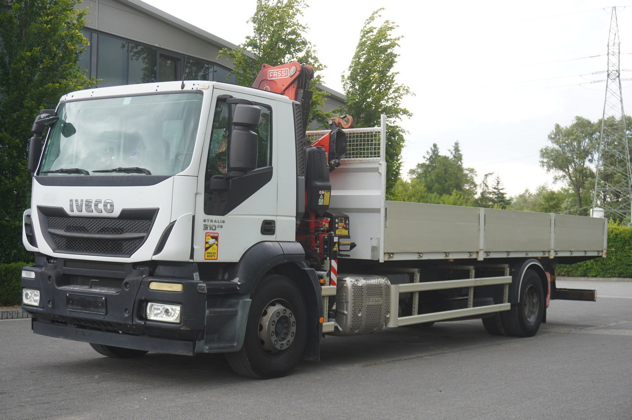 IVECO STRALIS 19.310 E6 / Flatbed 19 EPAL / FASSI F135 / 225 MTH! / 5.7 T - 栏板式/ 平板卡车, 起重车:图3 IVECO STRALIS 19.310 E6 / Flatbed 19 EPAL / FASSI F135 / 225 MTH! / 5.7 T - 栏板式/ 平板卡车, 起重车:图3