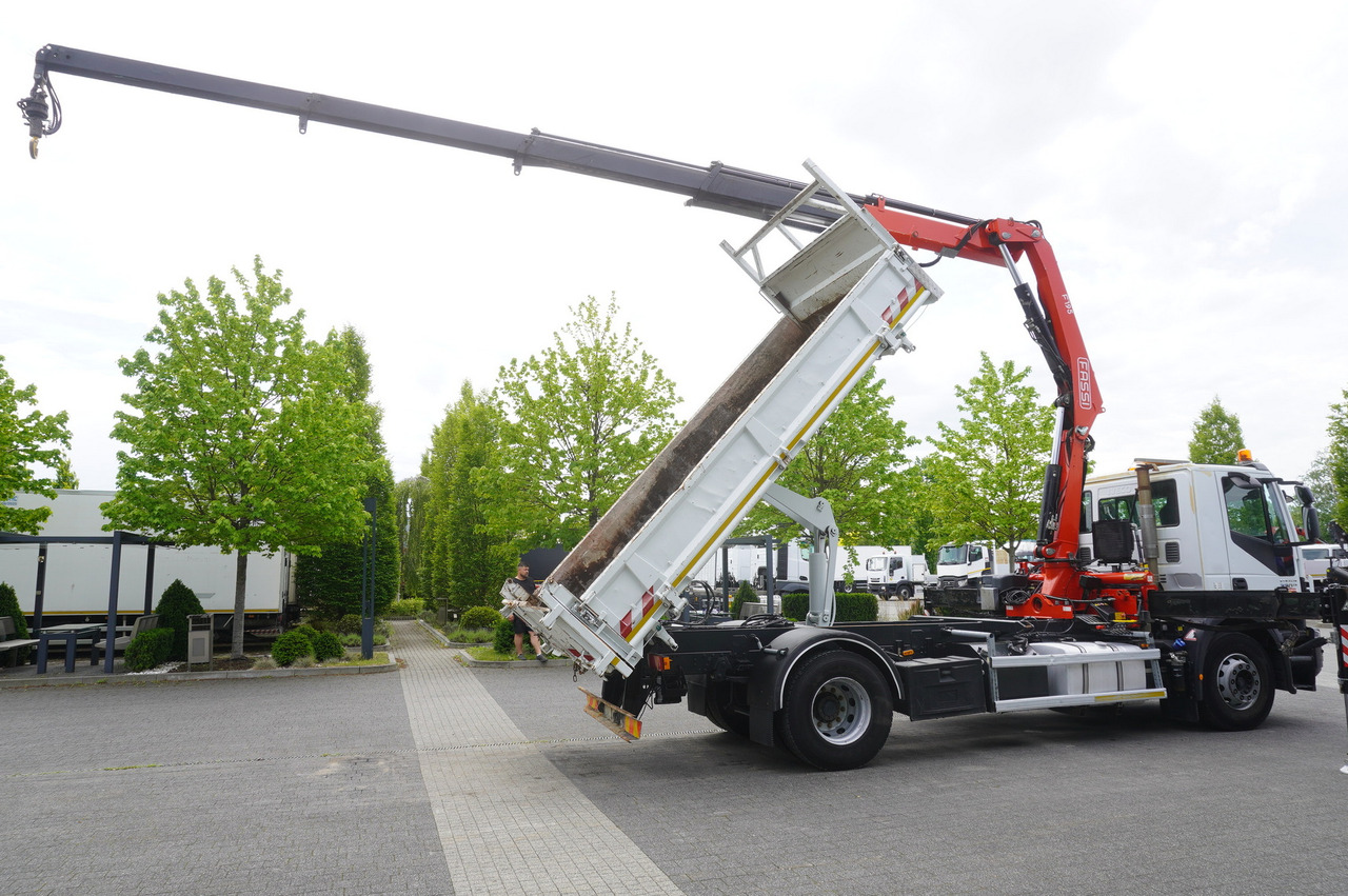 翻斗车, 起重车 IVECO STRALIS 330 E6 / FASSI 195A 8.5 T / 3-side tipper:图20 翻斗车, 起重车 IVECO STRALIS 330 E6 / FASSI 195A 8.5 T / 3-side tipper:图20