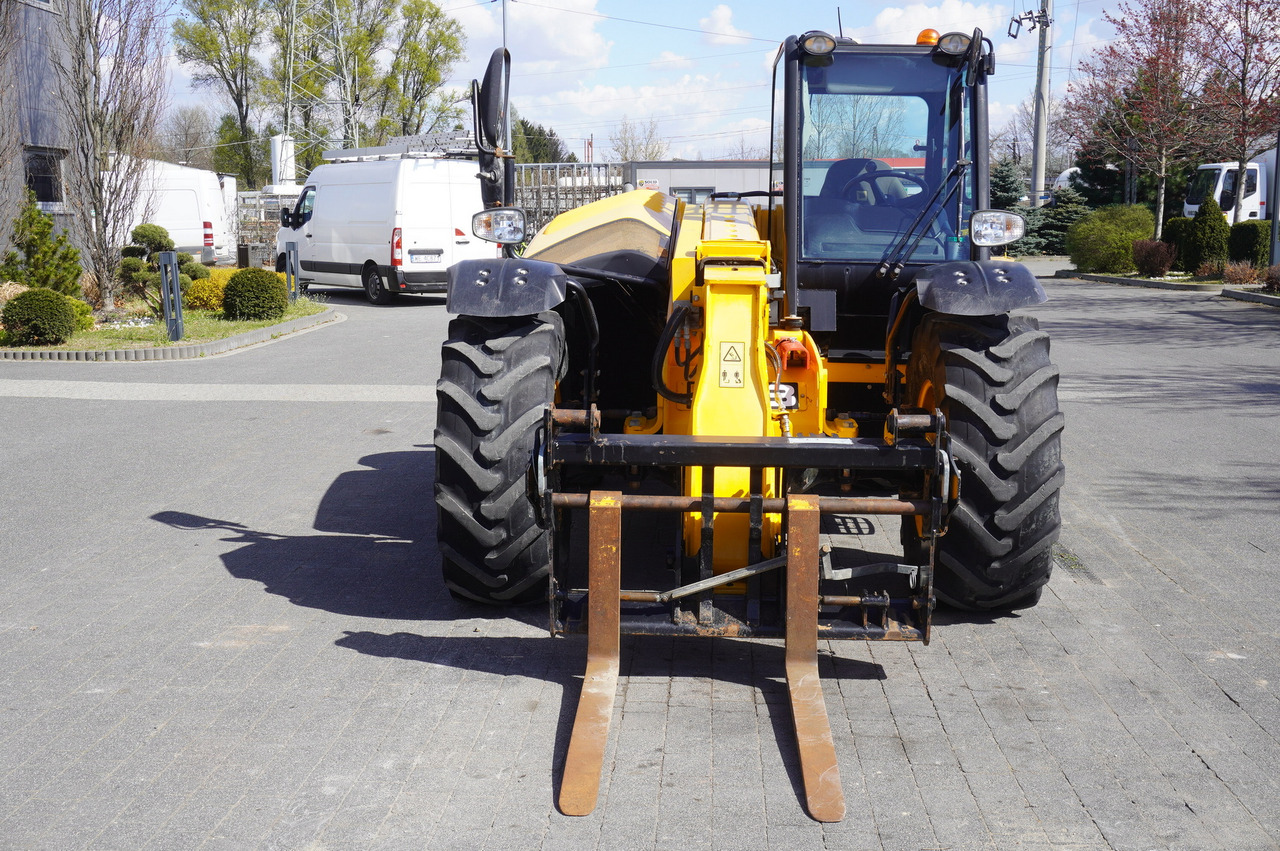 JCB 526-56 AGRI Plus / 5.6 m telescopic loader / joystick - 伸缩臂轮式装载机:图2 JCB 526-56 AGRI Plus / 5.6 m telescopic loader / joystick - 伸缩臂轮式装载机:图2