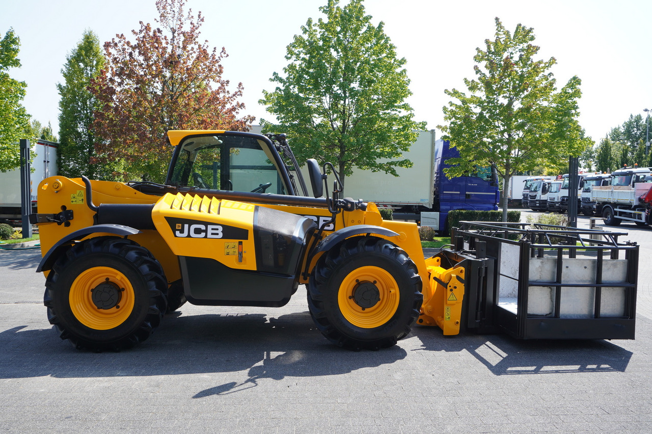 JCB 535-95 / 3.5 T / range 9.5 m / joystick - 伸缩臂轮式装载机:图5 JCB 535-95 / 3.5 T / range 9.5 m / joystick - 伸缩臂轮式装载机:图5