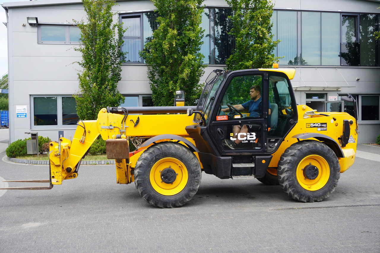 JCB 540-140 telescopic loader / 14 m range / 1800 MTH - 伸缩臂轮式装载机:图3 JCB 540-140 telescopic loader / 14 m range / 1800 MTH - 伸缩臂轮式装载机:图3
