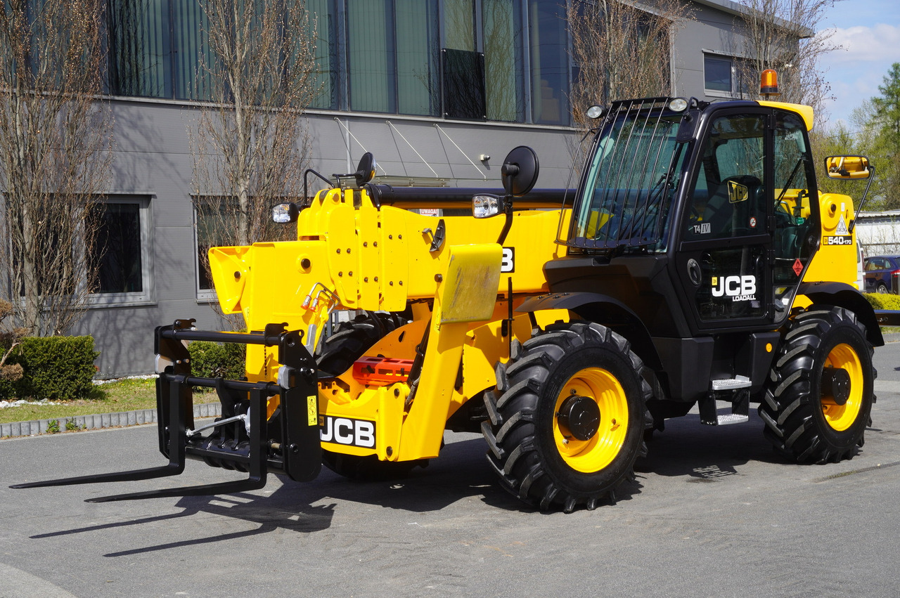 JCB 540-170 Telescopic Loader / 17m / joystick - 轮式装载机:图3 JCB 540-170 Telescopic Loader / 17m / joystick - 轮式装载机:图3