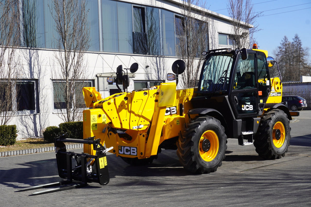 JCB 540-200 Telescopic Loader / 20m / joystick - 轮式装载机:图5 JCB 540-200 Telescopic Loader / 20m / joystick - 轮式装载机:图5