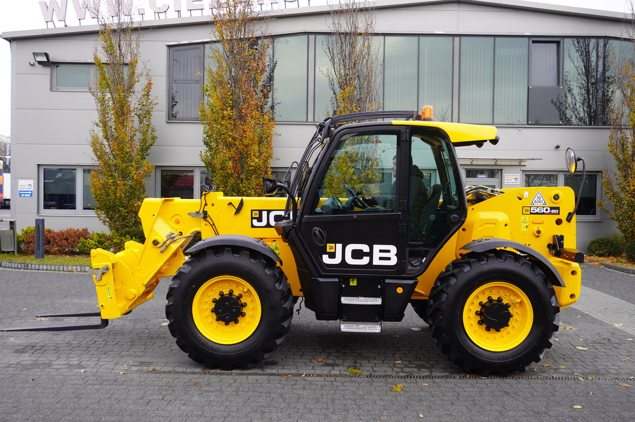 JCB 560-80 / 6 ton lifting capacity / power 146 HP - 伸缩臂轮式装载机:图2 JCB 560-80 / 6 ton lifting capacity / power 146 HP - 伸缩臂轮式装载机:图2