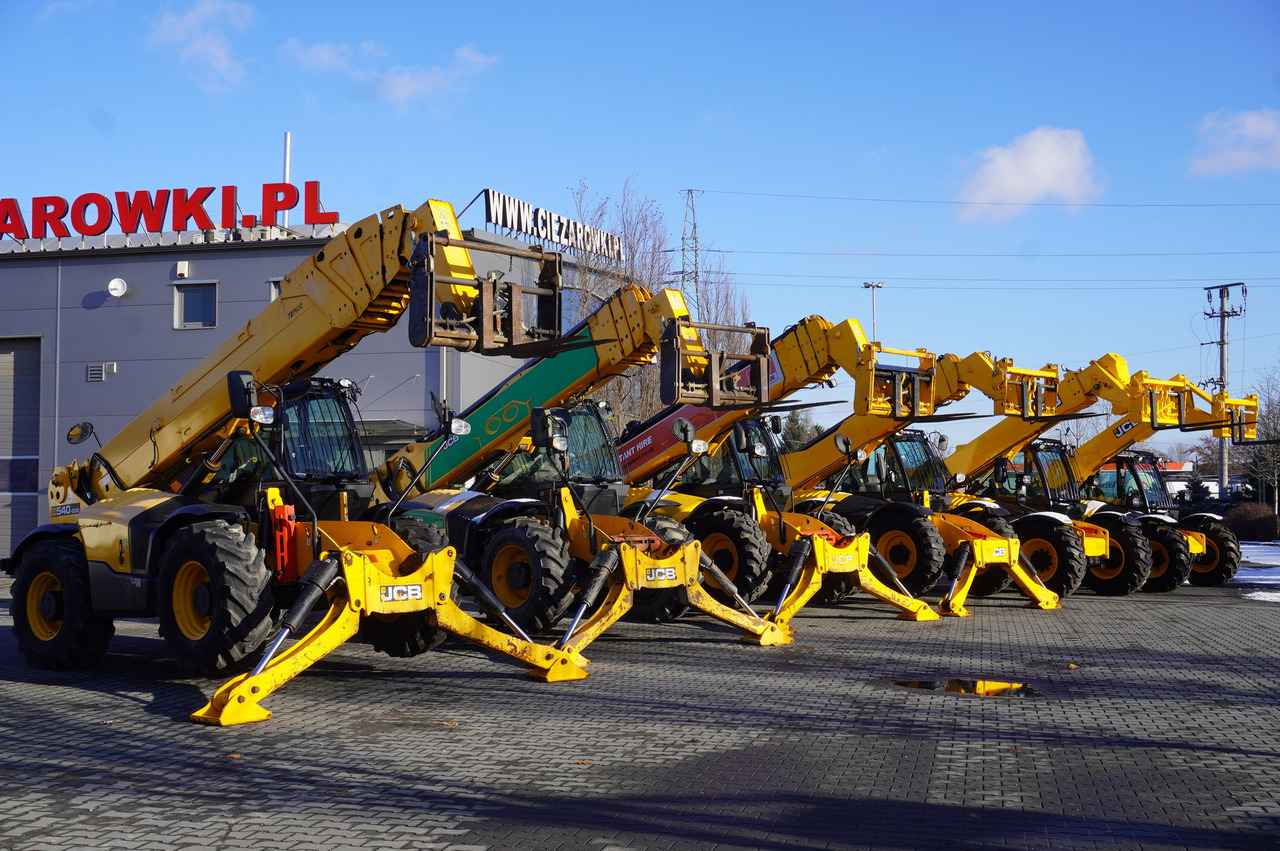 JCB 560-80 / 6 ton lifting capacity / power 146 HP - 轮式装载机:图1 JCB 560-80 / 6 ton lifting capacity / power 146 HP - 轮式装载机:图1