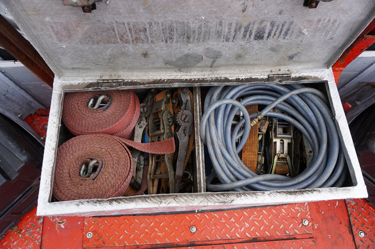 低装载半拖车 KÄSSBOHRER LB2 TIEF-BETT low loader semi-trailer / 16.5 m / Extendable semi-trailer / steered axles / 2 units：图28