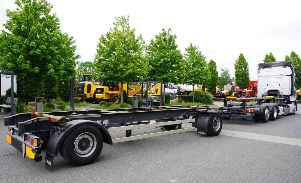 KOGEL BDF Low Deck Mega trailer - 集装箱运输车/ 可拆卸车身的拖车:图2 KOGEL BDF Low Deck Mega trailer - 集装箱运输车/ 可拆卸车身的拖车:图2
