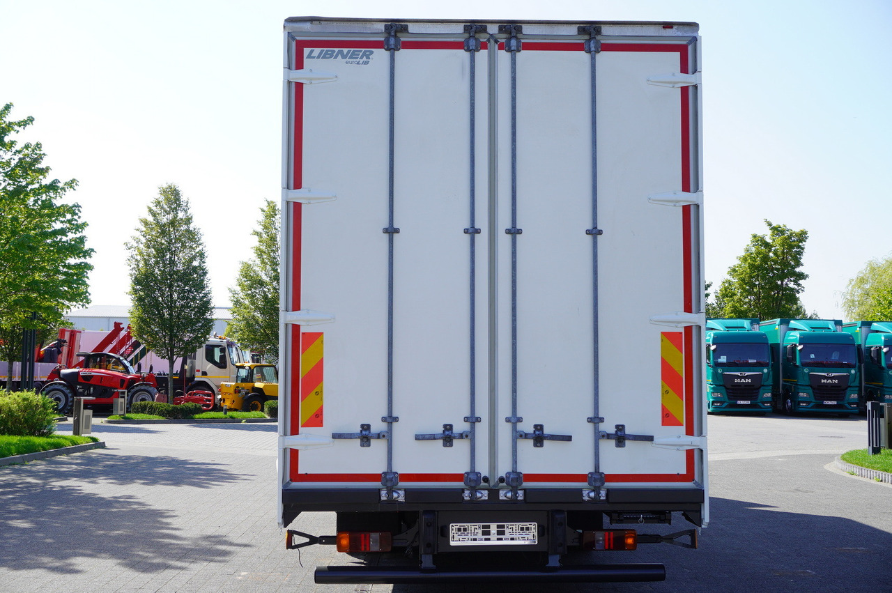 MAN TGL 12.190 / Curtainsider 19 EPAL / Sleeper cab - 侧帘卡车:图4 MAN TGL 12.190 / Curtainsider 19 EPAL / Sleeper cab - 侧帘卡车:图4