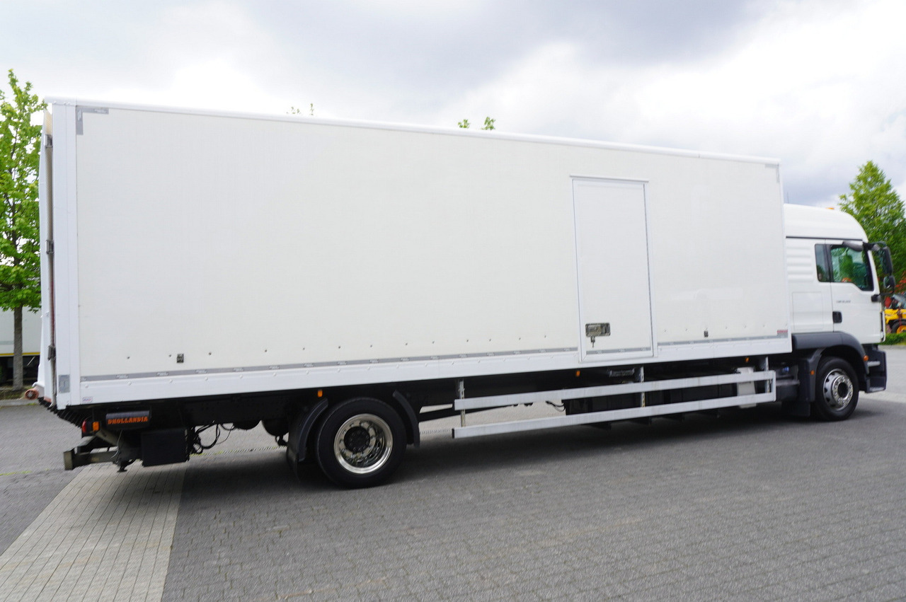 MAN TGM 18.320 / 21 EPAL box / 180 tho. km / Dhollandia 2500 kg / sleeping cab - 厢式卡车:图2 MAN TGM 18.320 / 21 EPAL box / 180 tho. km / Dhollandia 2500 kg / sleeping cab - 厢式卡车:图2