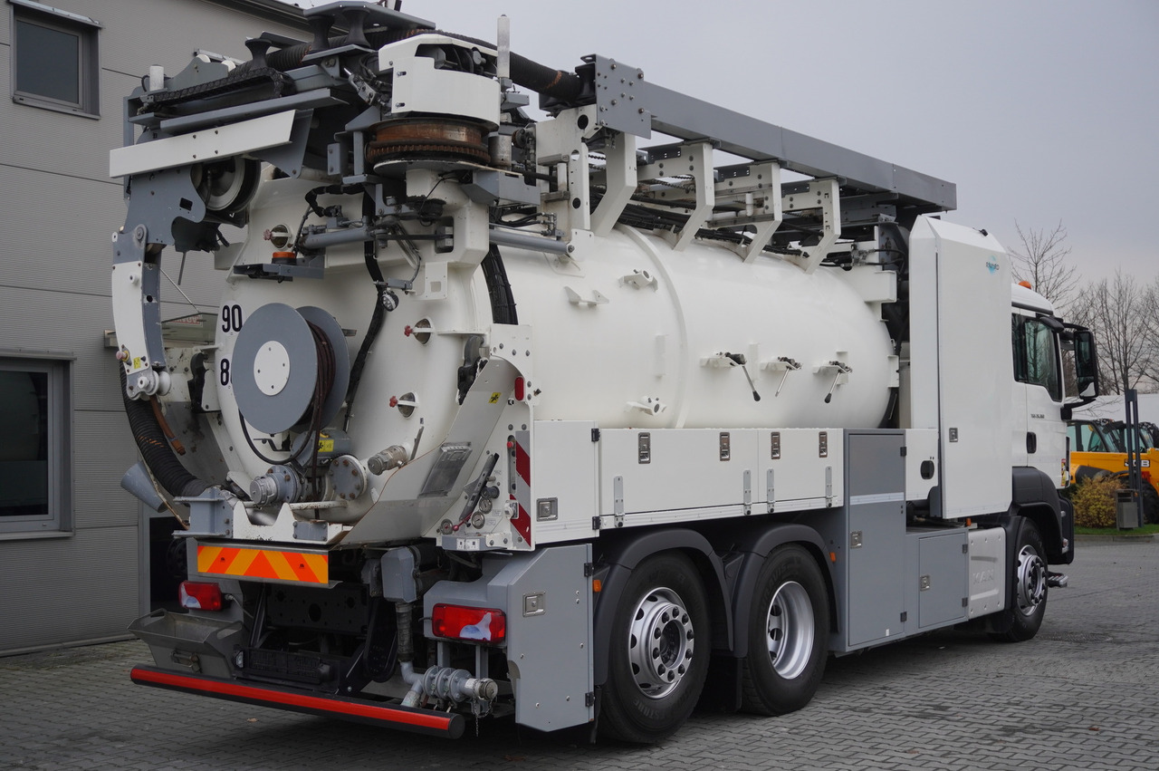 MAN TGS 26.360 E6 / RIVARD sewage cleaner 18 m3 / 180 tho. km / steering axle / 2 units - 真空车:图5 MAN TGS 26.360 E6 / RIVARD sewage cleaner 18 m3 / 180 tho. km / steering axle / 2 units - 真空车:图5