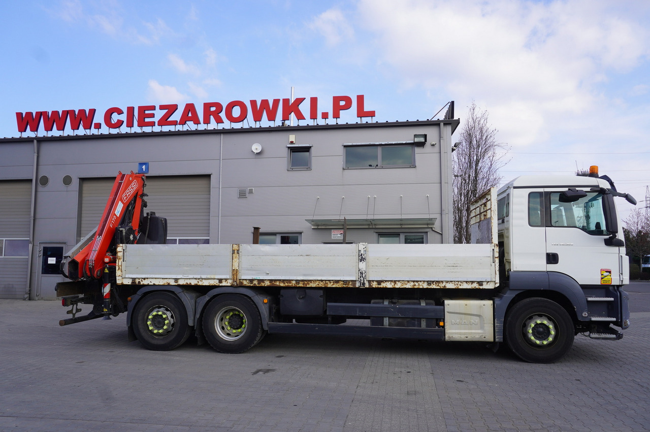 MAN TGS 26.360 Flatbed / Fassi F175 7.7 T / steered 3rd axle - 起重车:图3 MAN TGS 26.360 Flatbed / Fassi F175 7.7 T / steered 3rd axle - 起重车:图3